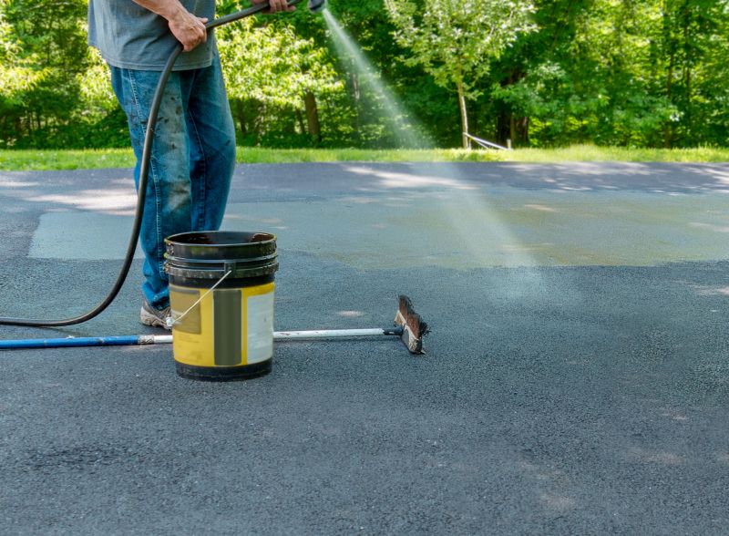 Asphalt Driveway Sealing in Tampa, FL